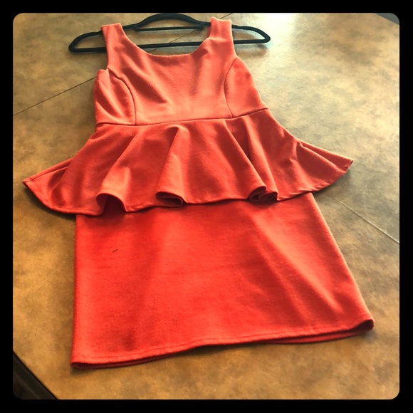 Dress - Picture 1 of 2